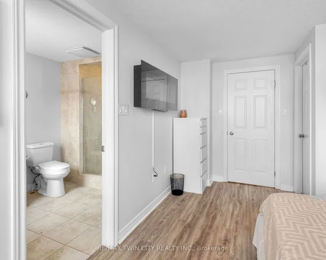 Additional property image - 115 Upper Mercer St