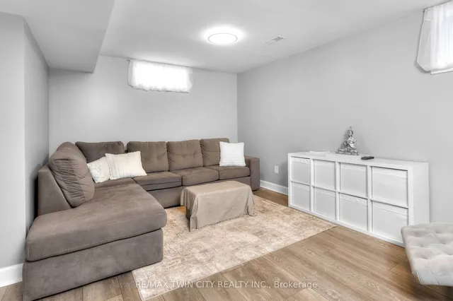 Additional property image - 115 Upper Mercer St