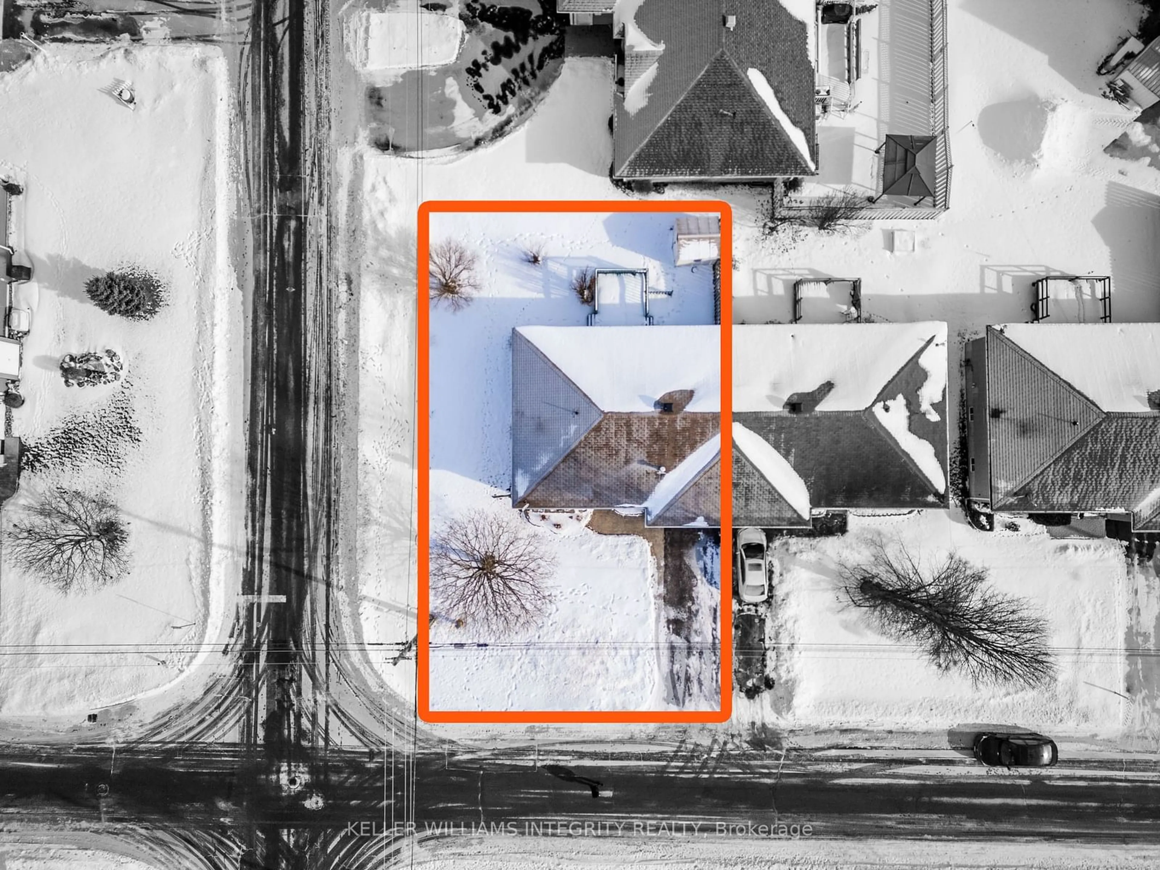 A pic from outside/outdoor area/front of a property/back of a property/a pic from drone, street for 57 Sandfield Ave, North Glengarry Ontario K0C 1A0