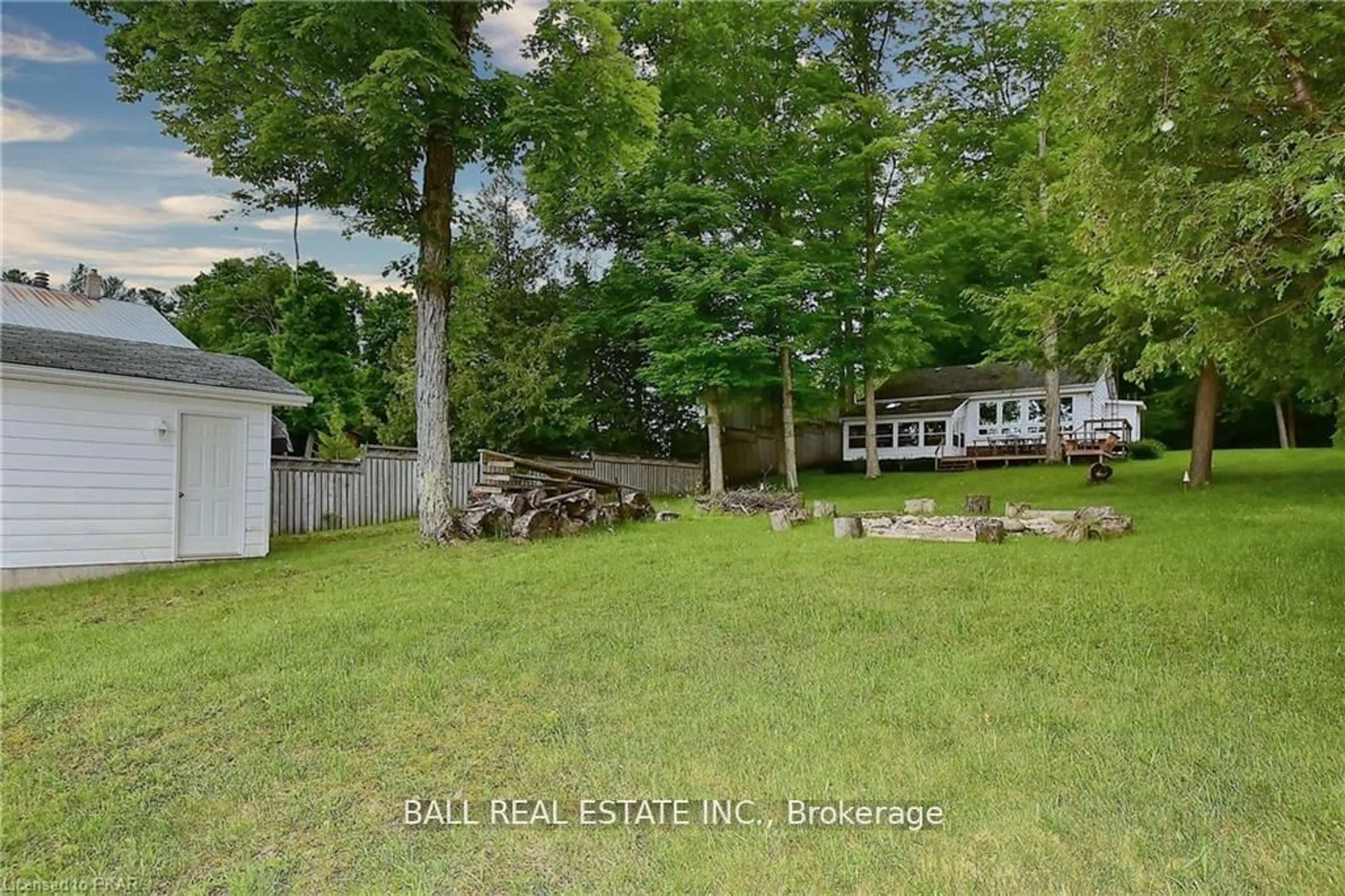 A pic from outside/outdoor area/front of a property/back of a property/a pic from drone, water/lake/river/ocean view for 2553 Hiawatha Lane, Smith-Ennismore-Lakefield Ontario K0L 2H0