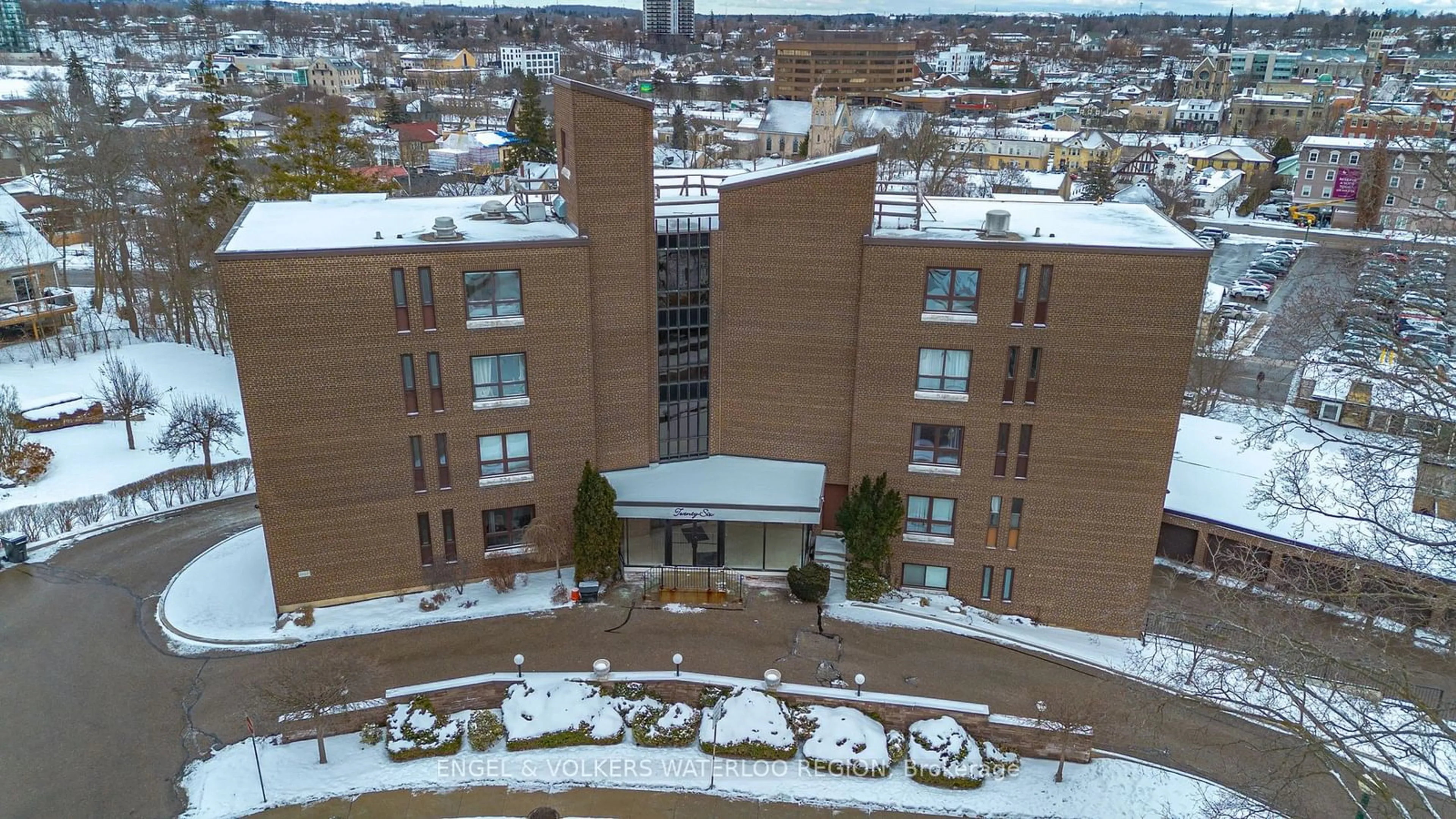 A pic from outside/outdoor area/front of a property/back of a property/a pic from drone, city buildings view from balcony for 26 Wentworth Ave #4E, Cambridge Ontario N1S 1G6