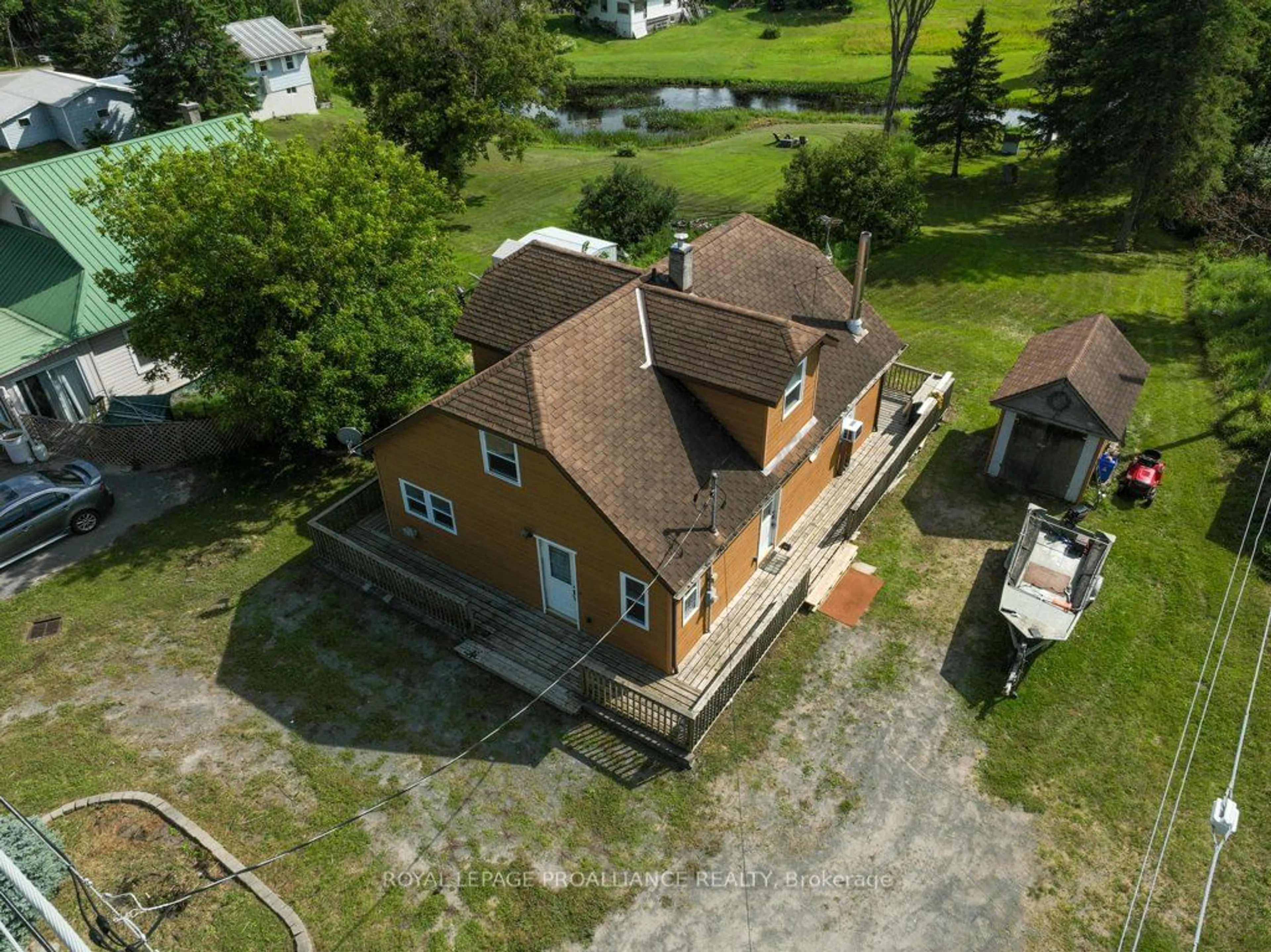 A pic from outside/outdoor area/front of a property/back of a property/a pic from drone, building for 7517 Road 509, North Frontenac Ontario K0H 2M0