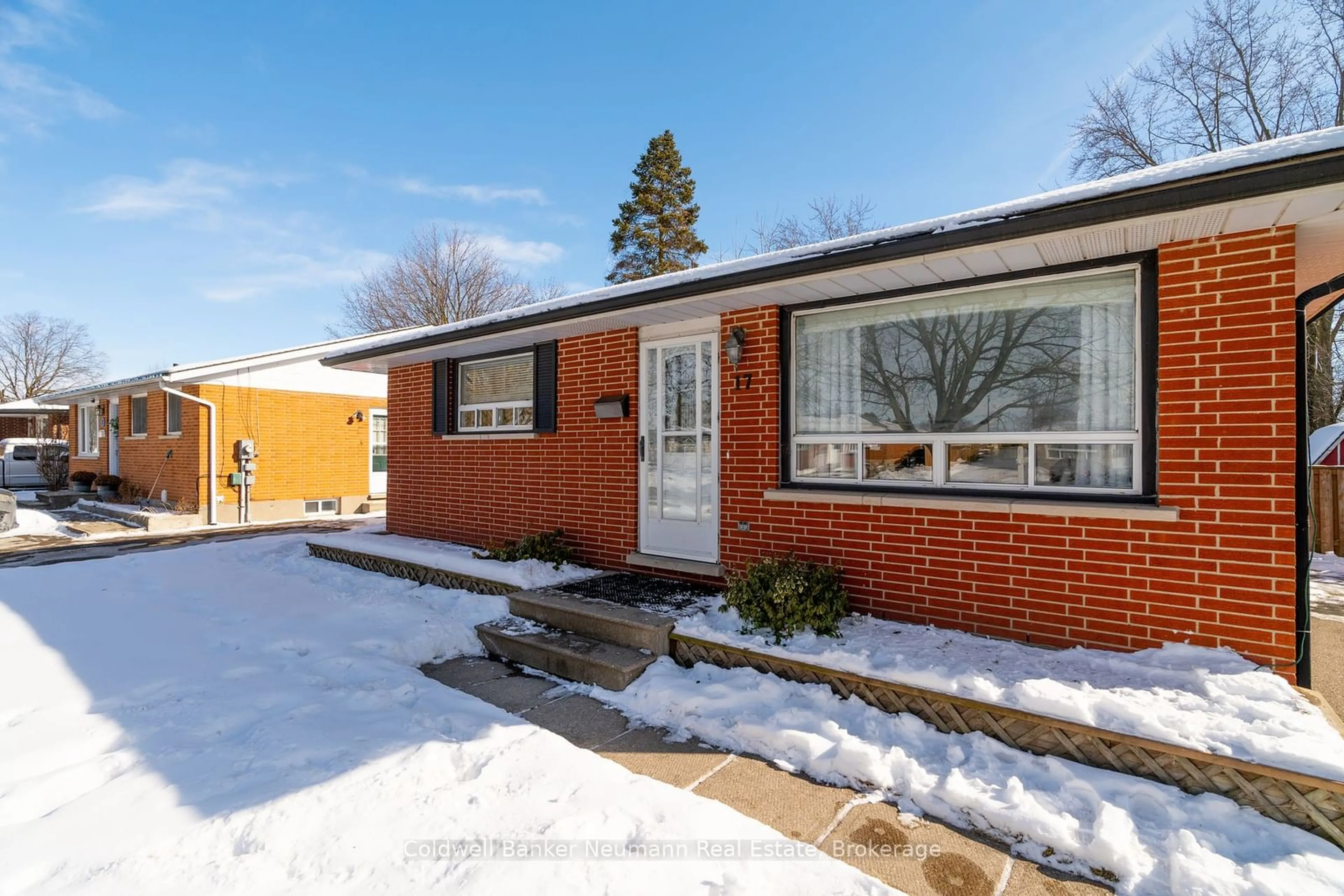 Home with brick exterior material, street for 17 Argyle Dr, Guelph Ontario N1G 2P1