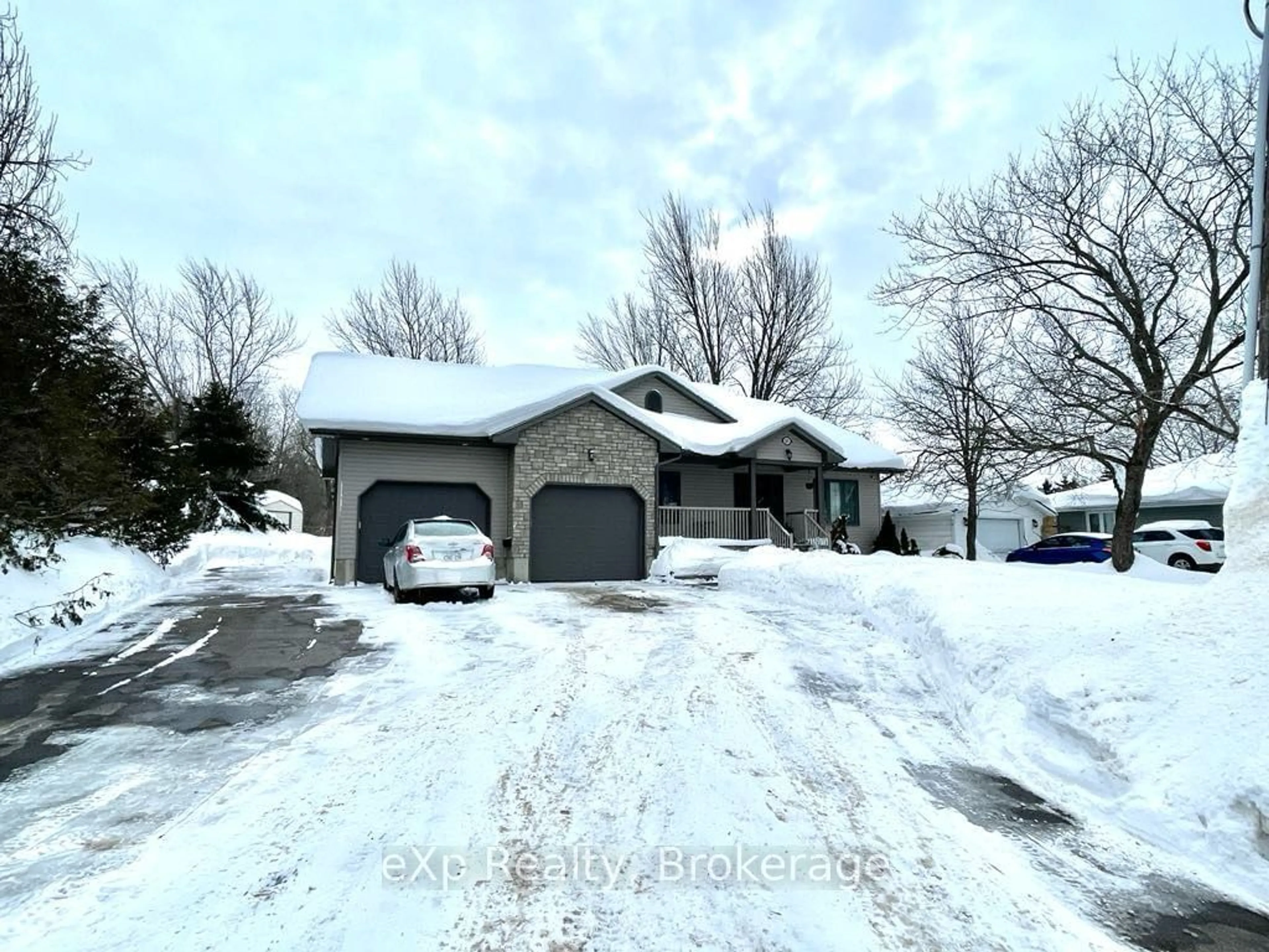 A pic from outside/outdoor area/front of a property/back of a property/a pic from drone, street for 207 Alma St, Arran-Elderslie Ontario N0G 2N0