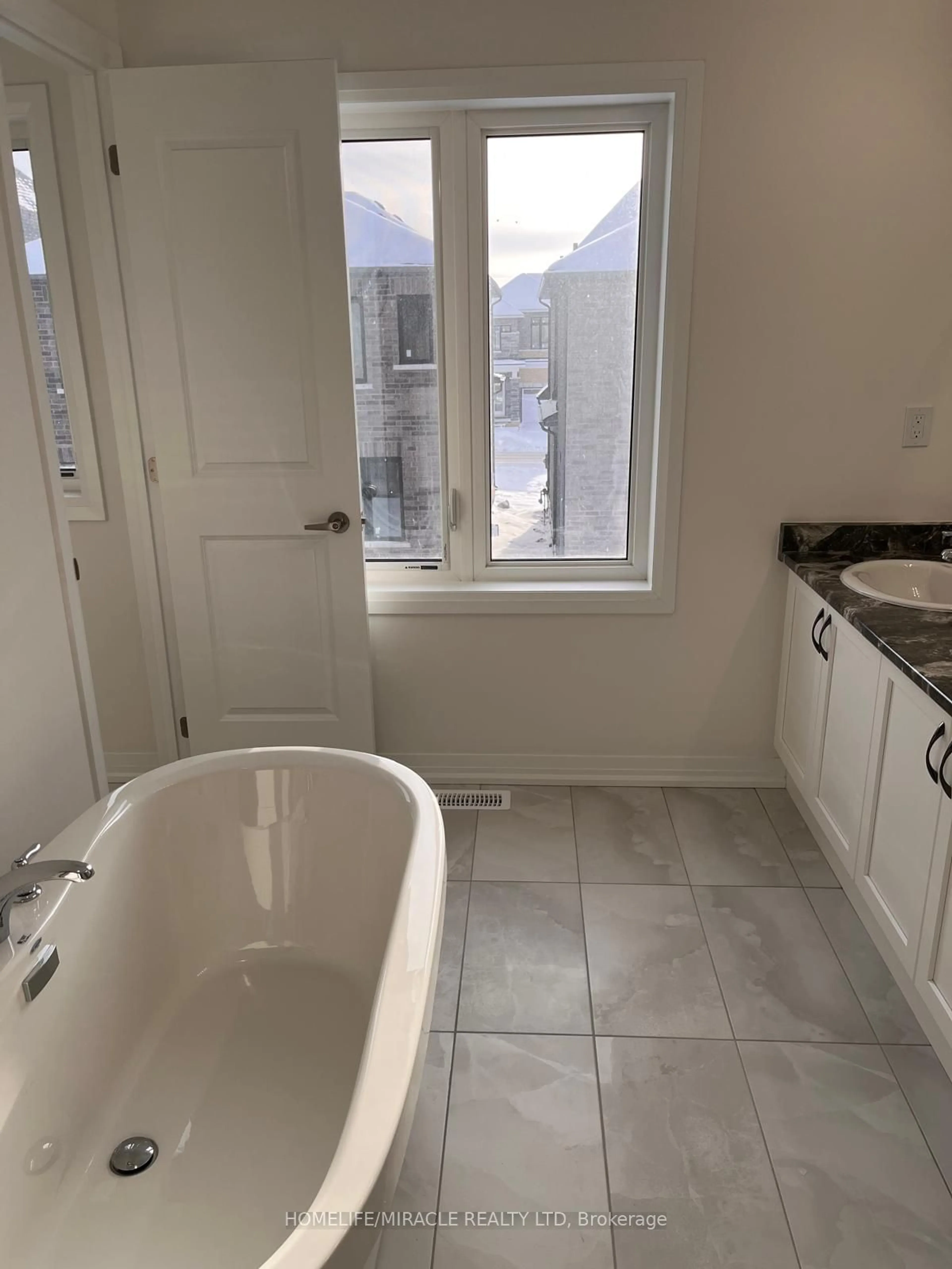 Contemporary bathroom, ceramic/tile floor for 14 Spiers Rd, Erin Ontario N0B 1T0