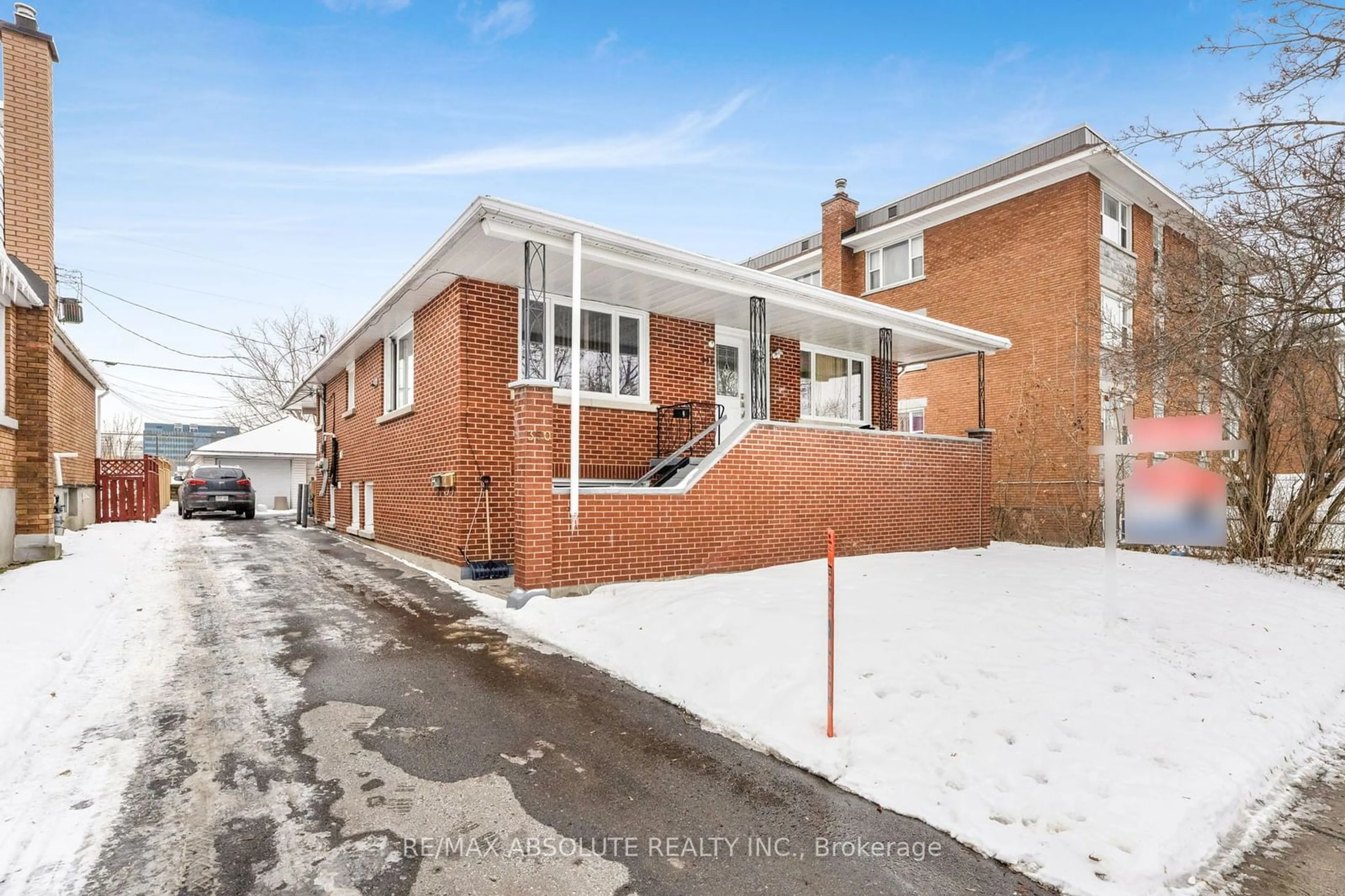 Home with brick exterior material, street for 350 Lacasse Ave, Vanier and Kingsview Park Ontario K1L 7A9