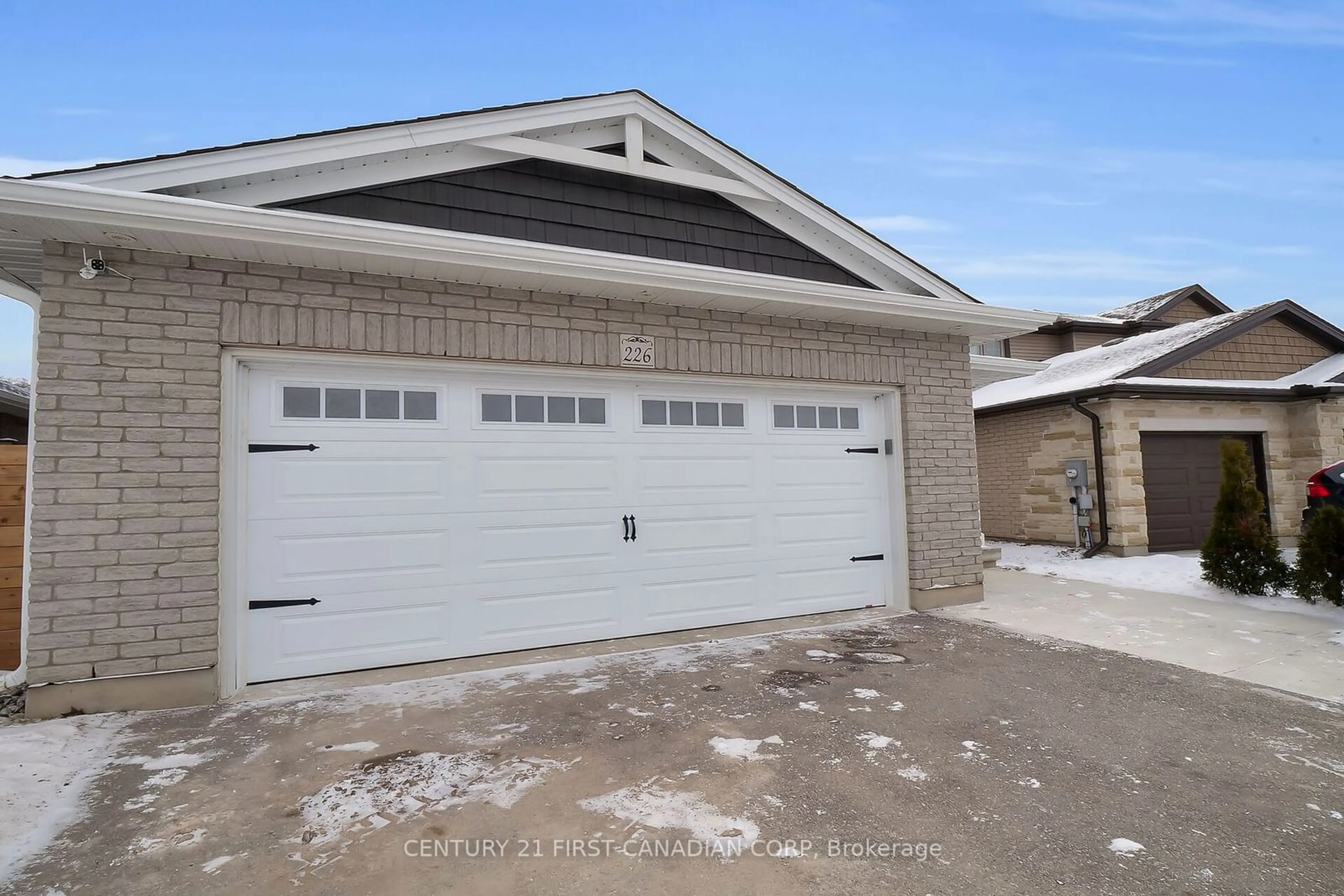 Indoor garage for 226 Emery St, Central Elgin Ontario N5L 0A5