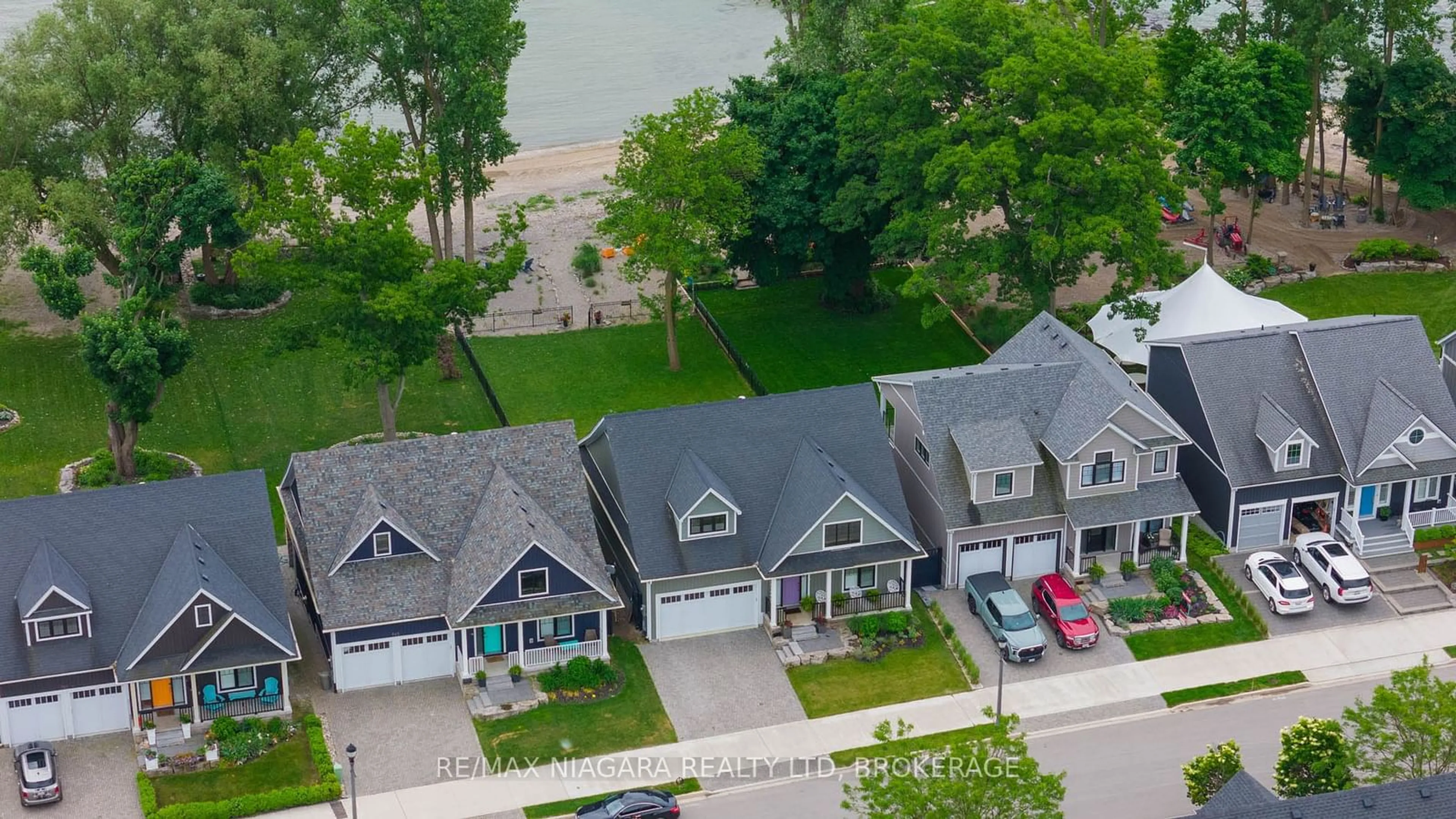 A pic from outside/outdoor area/front of a property/back of a property/a pic from drone, water/lake/river/ocean view for 751 LAKESHORE Rd, Fort Erie Ontario L2A 6W1