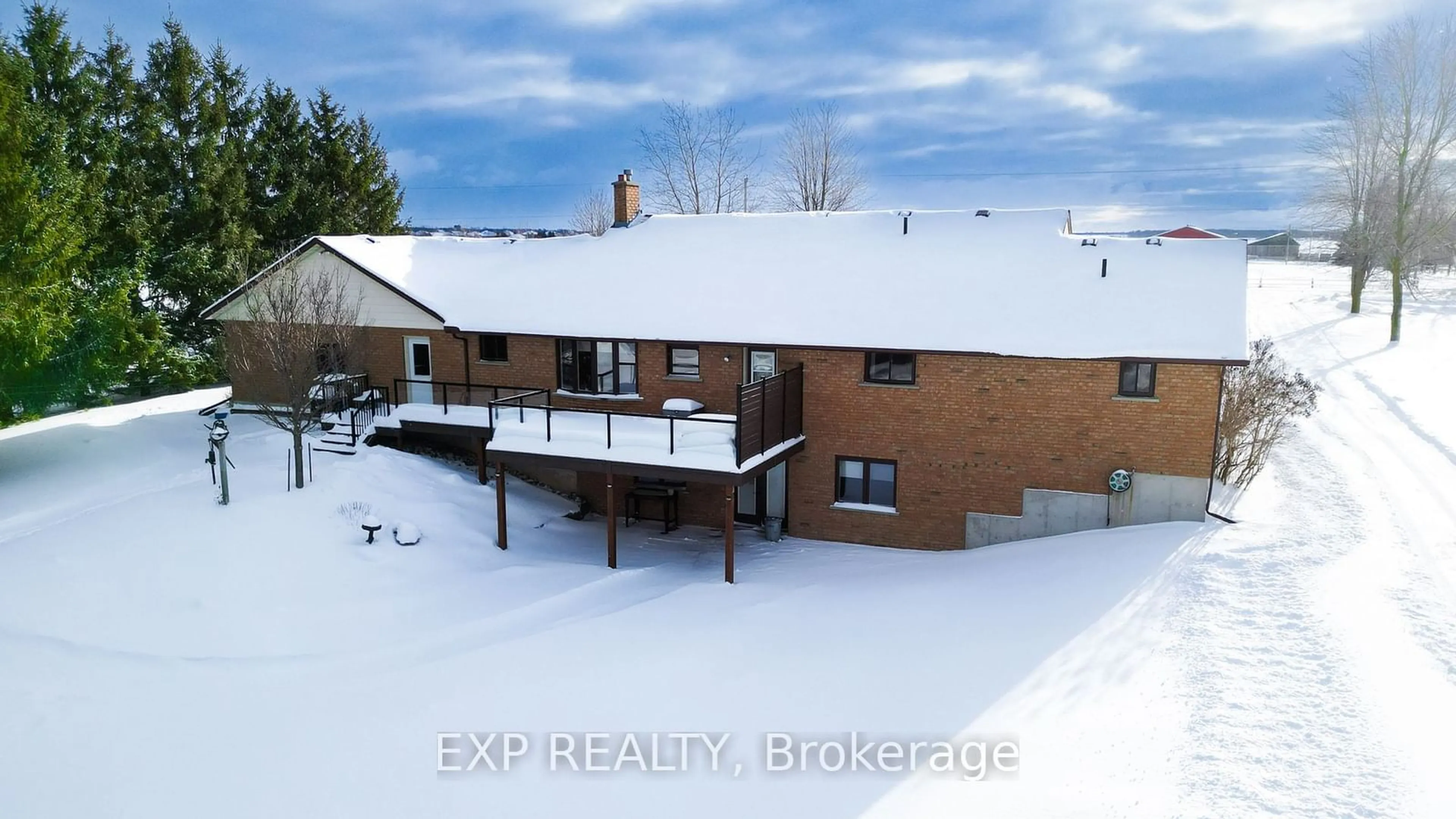 A pic from outside/outdoor area/front of a property/back of a property/a pic from drone, building for 7134 Wellington Rd 11, Mapleton Ontario N0G 1P0