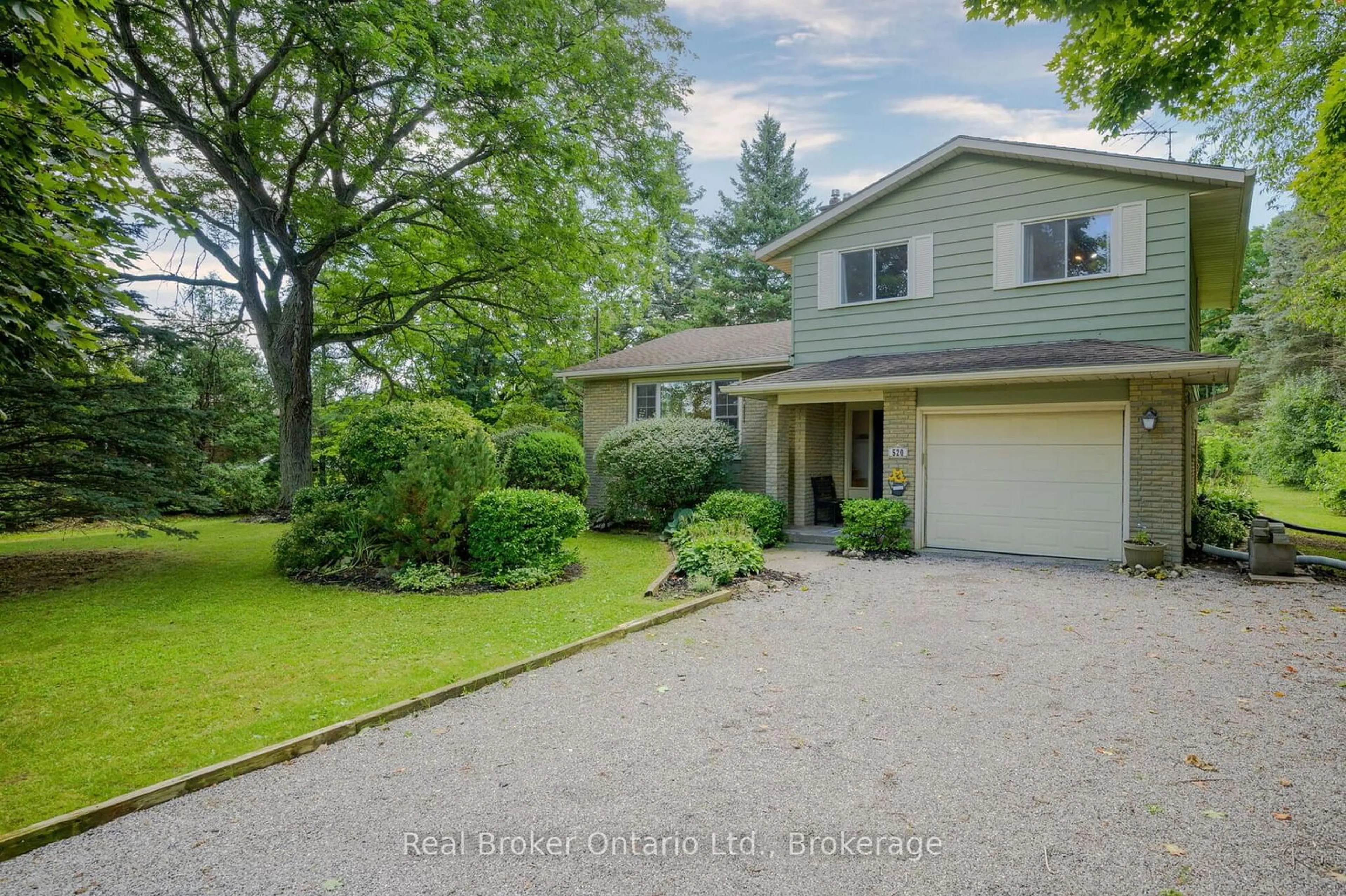 A pic from outside/outdoor area/front of a property/back of a property/a pic from drone, street for 520 Concession 3, Norfolk Ontario N0E 1Z0