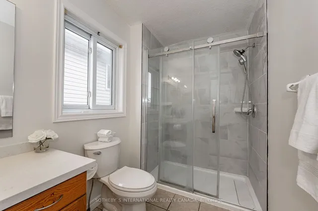 Additional property image - 218 Doon Mills Dr