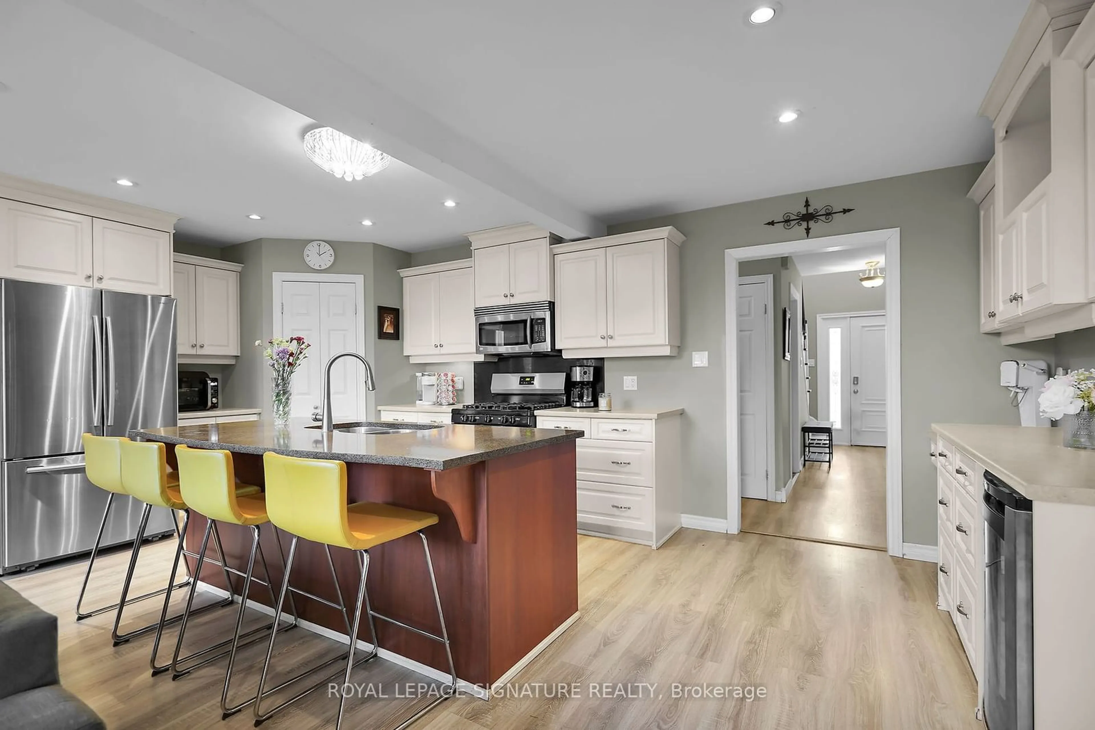 Open concept kitchen, unknown for 99 Westwinds Dr, London Ontario N6C 5M6