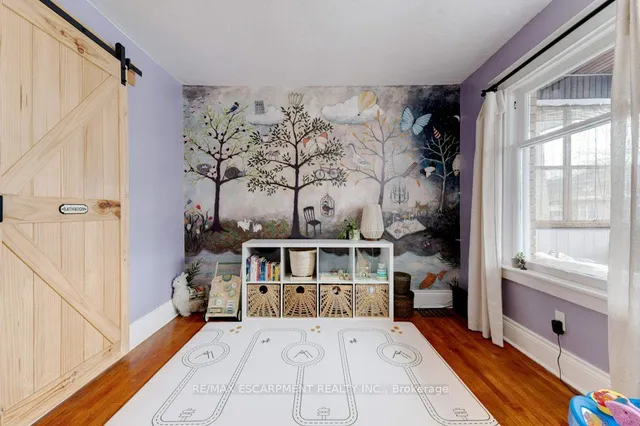 Additional property image - 64 Graham Ave