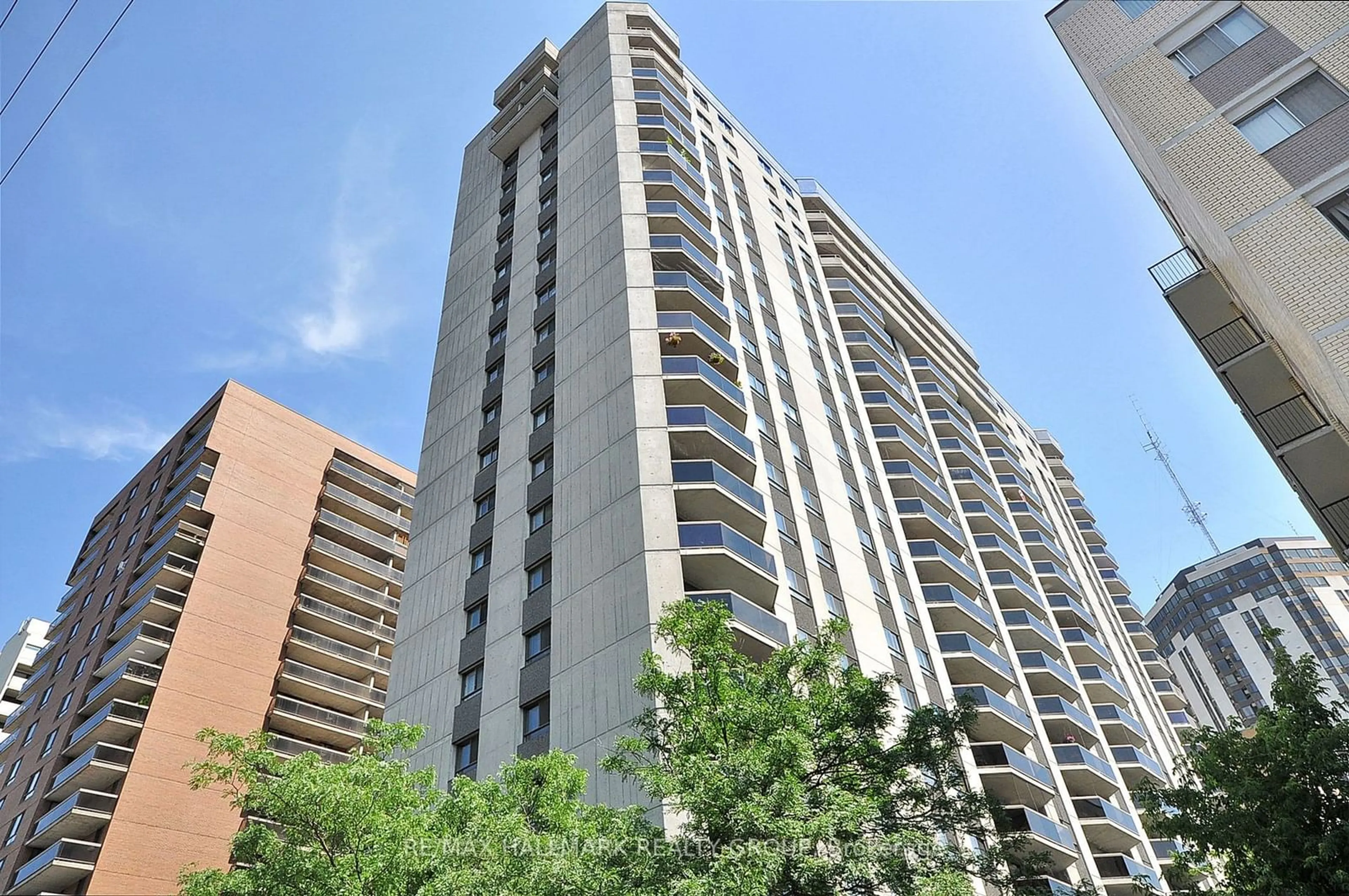 Balcony in the apartment, city buildings view from balcony for 470 Laurier Ave #1808, Ottawa Centre Ontario K1R 7W9