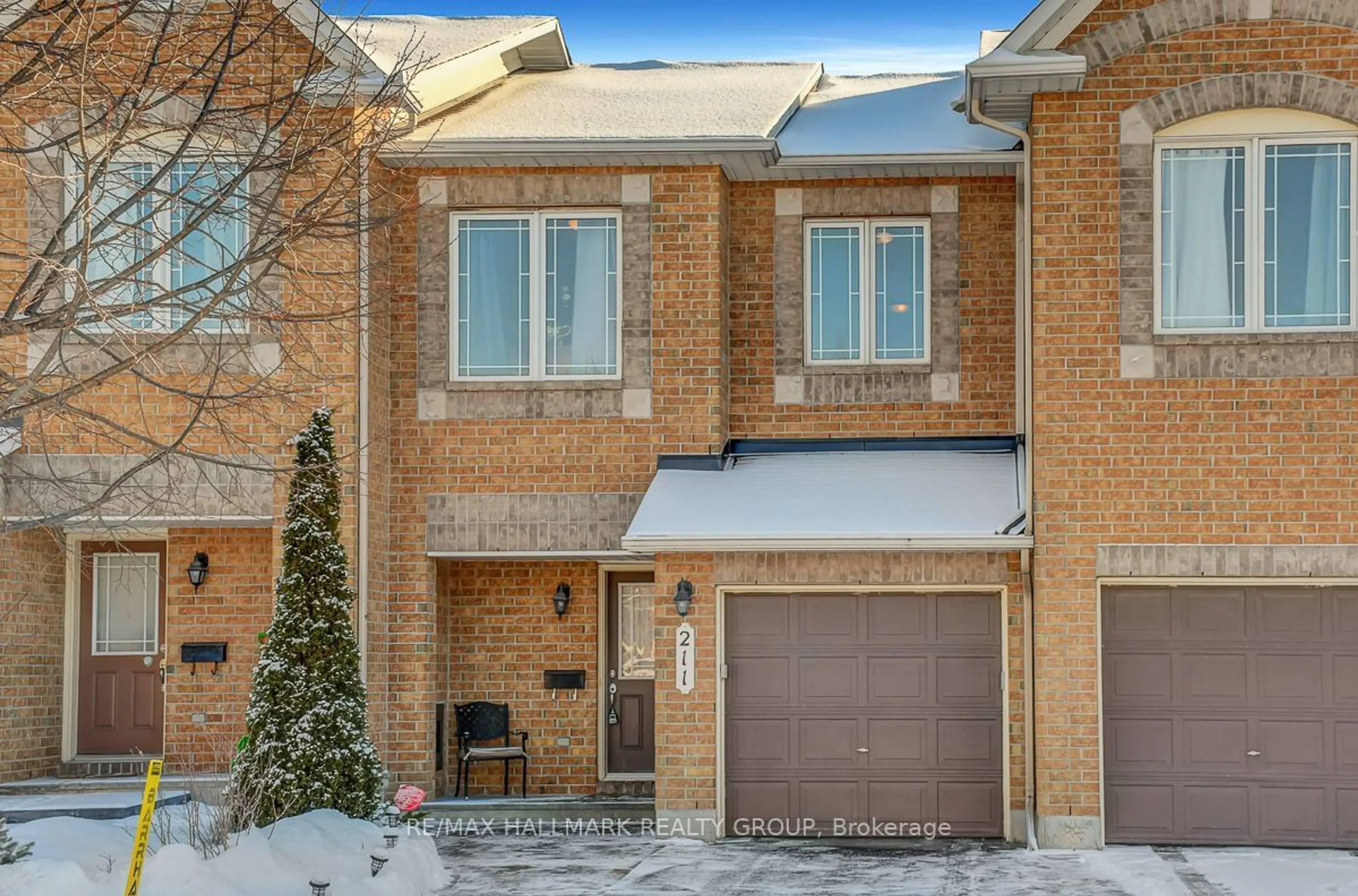 Home with brick exterior material, street for 211 Sorento St, Barrhaven Ontario K2J 0B6