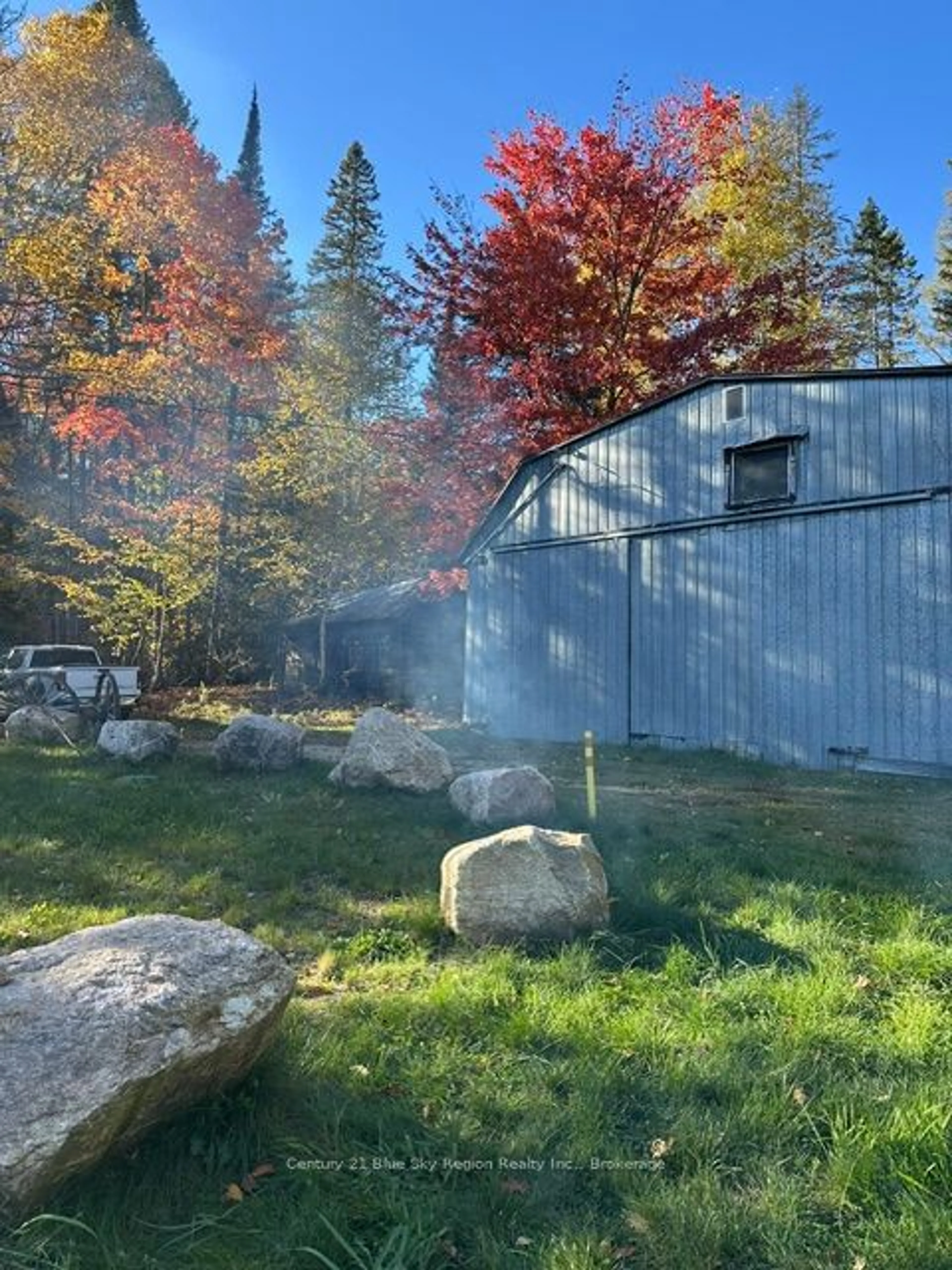 Shed for 1866 Highway 124, Magnetawan Ontario P0A 1Z0