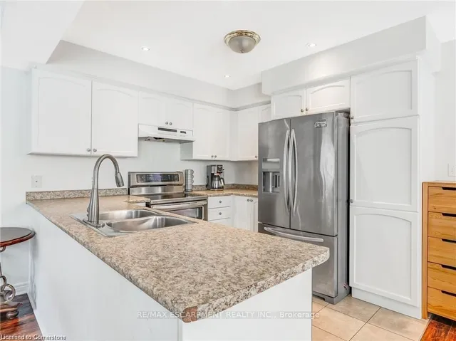Additional property image - 56 Geranium Ave