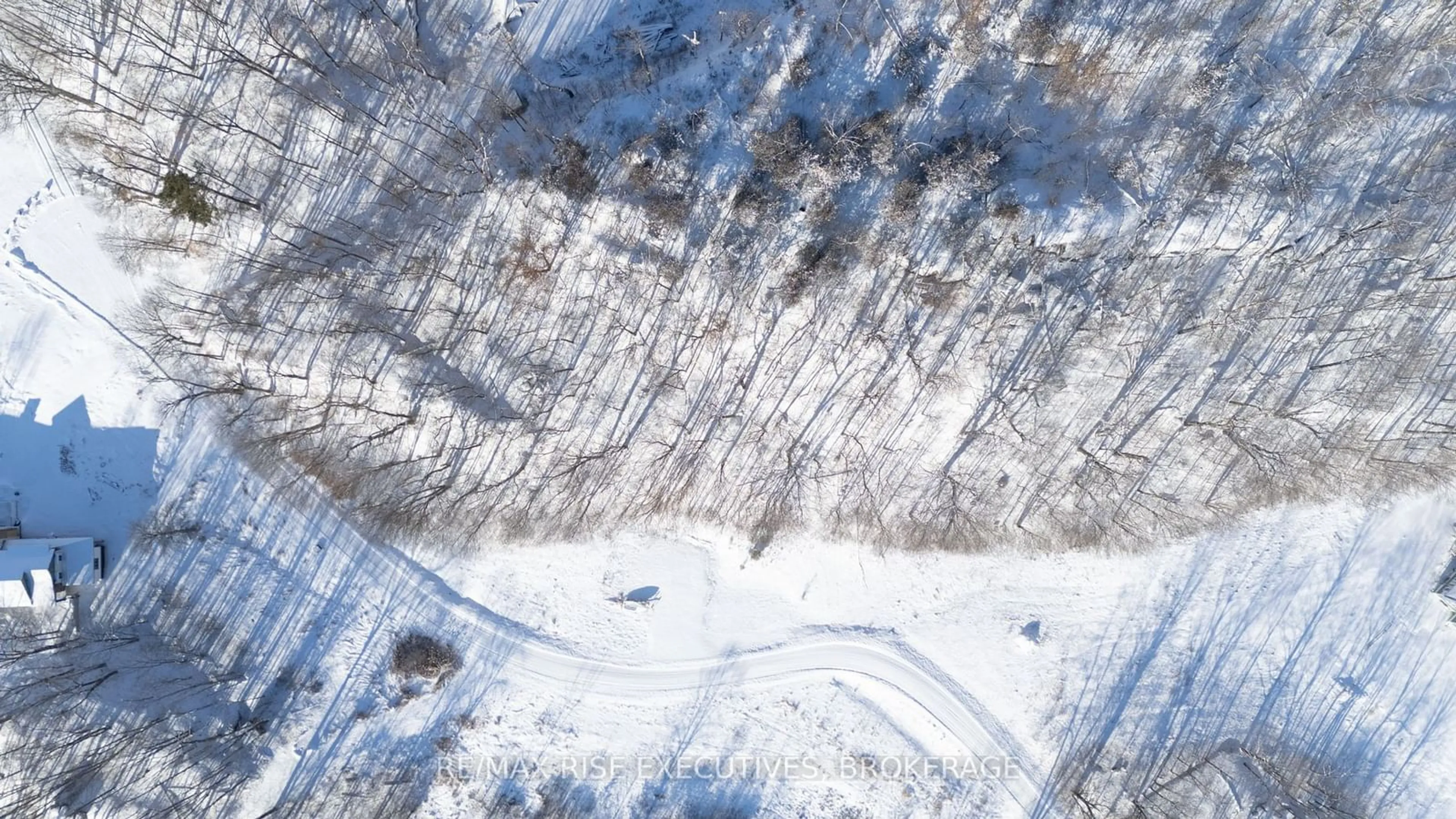 Blurry image for 7 Cranberry Cove Lane, Seeley's Bay Ontario K0H 2N0