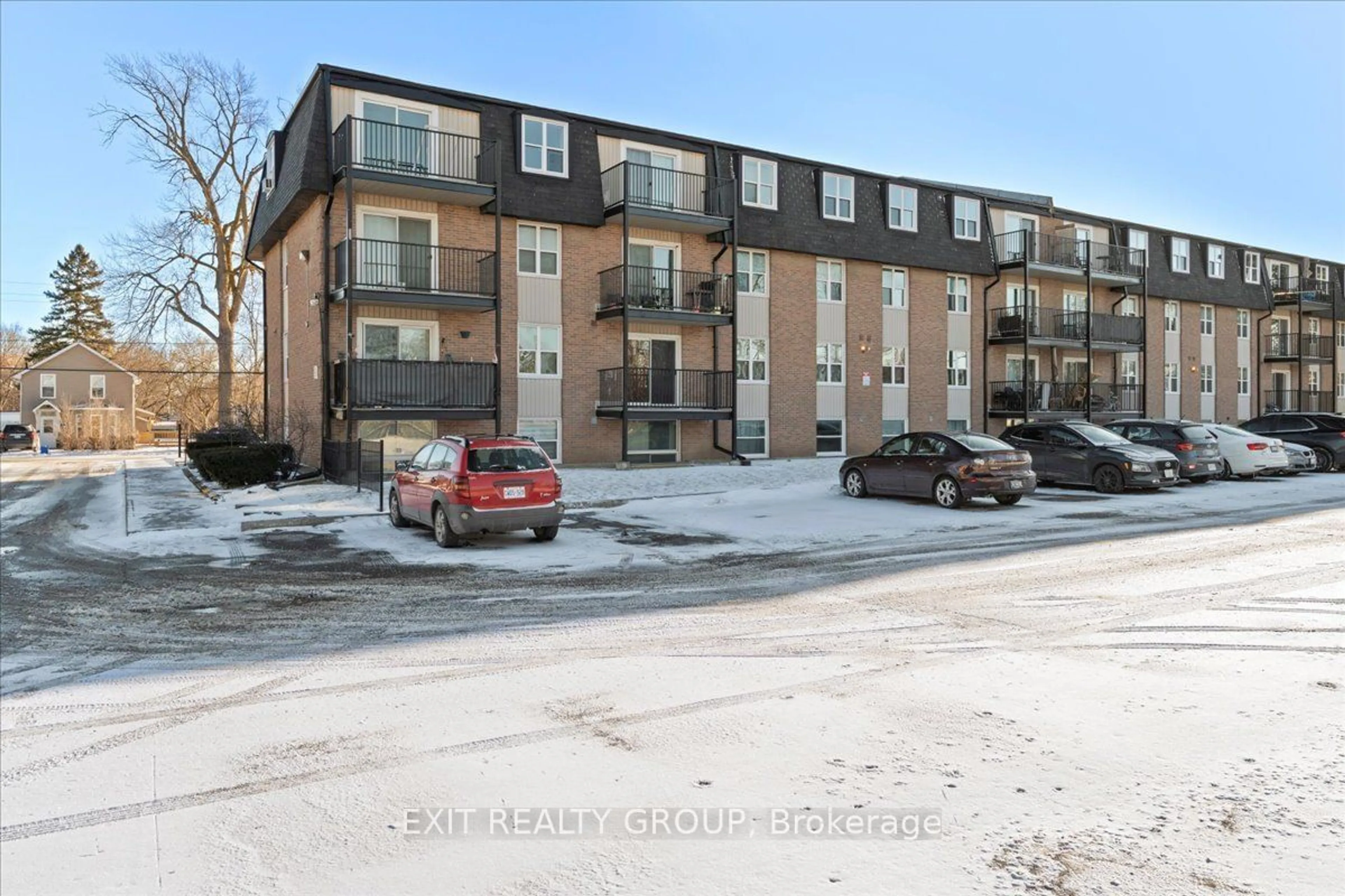 A pic from outside/outdoor area/front of a property/back of a property/a pic from drone, street for 80 Grier St #102, Belleville Ontario K8P 3A3