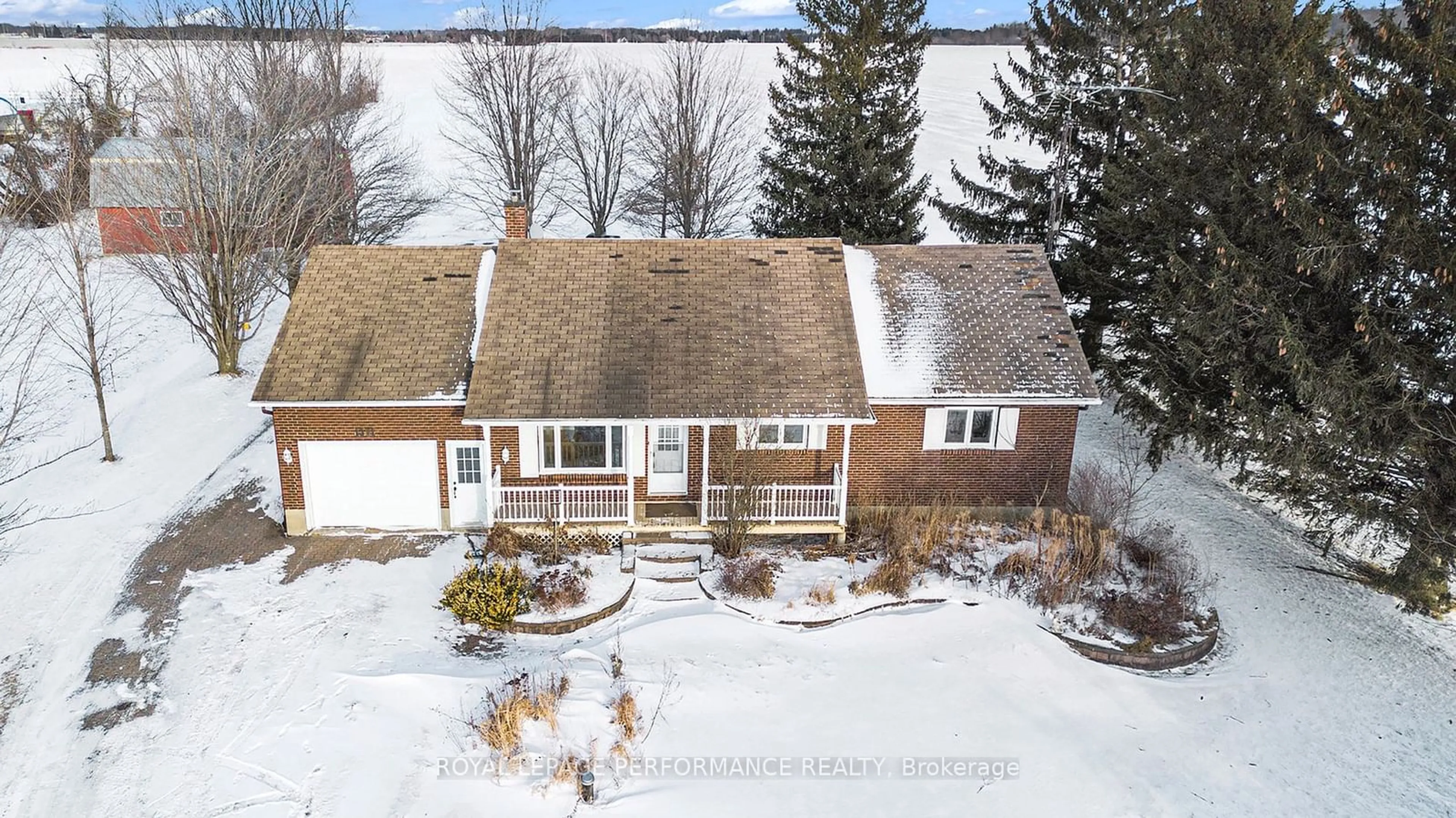 A pic from outside/outdoor area/front of a property/back of a property/a pic from drone, street for 1581 St Jacques Rd, Russell Ontario K0A 1W0