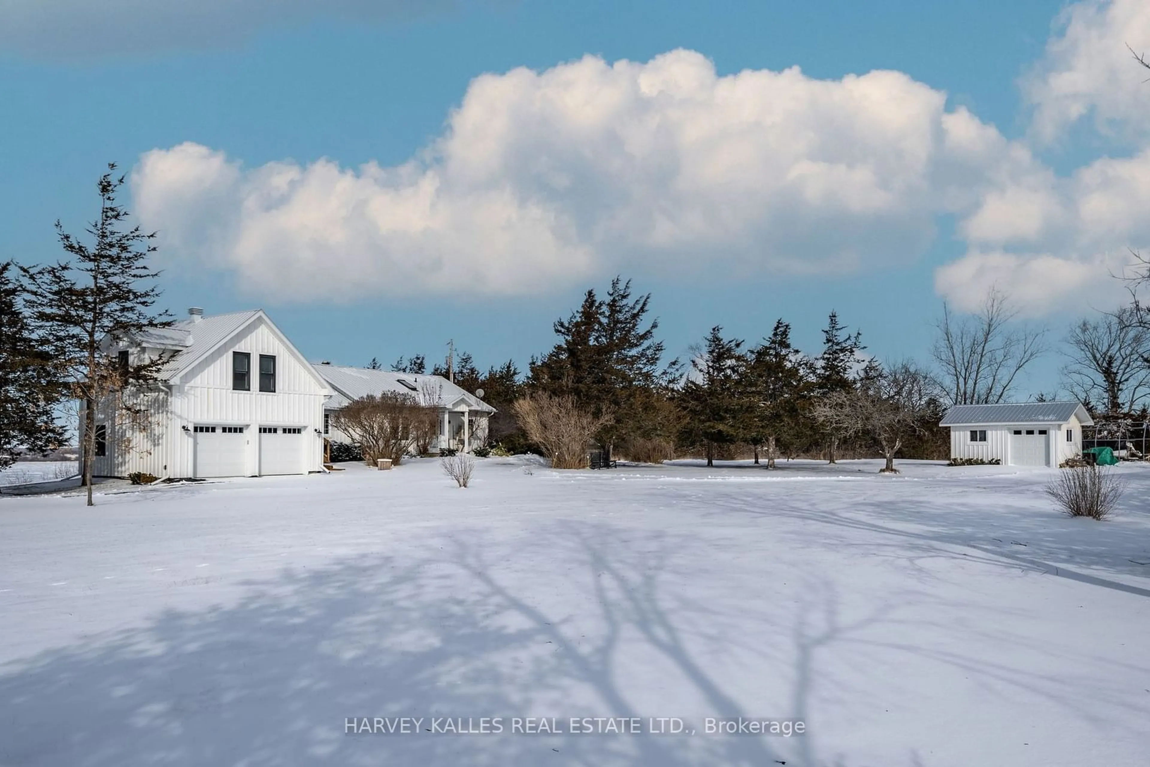 A pic from outside/outdoor area/front of a property/back of a property/a pic from drone, unknown for 2992 County Rd 7 Rd, Prince Edward County Ontario K0K 2T0