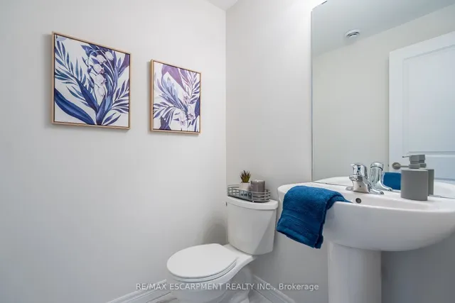 Additional property image - 2620 Binbrook Rd Unit 205