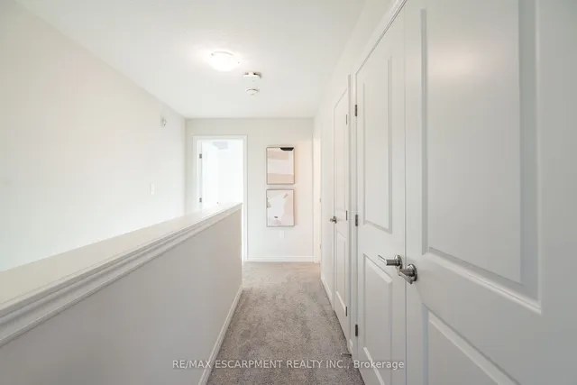Additional property image - 2620 Binbrook Rd Unit 205