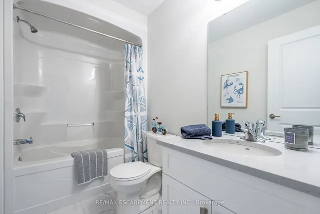 Additional property image - 2620 Binbrook Rd Unit 205