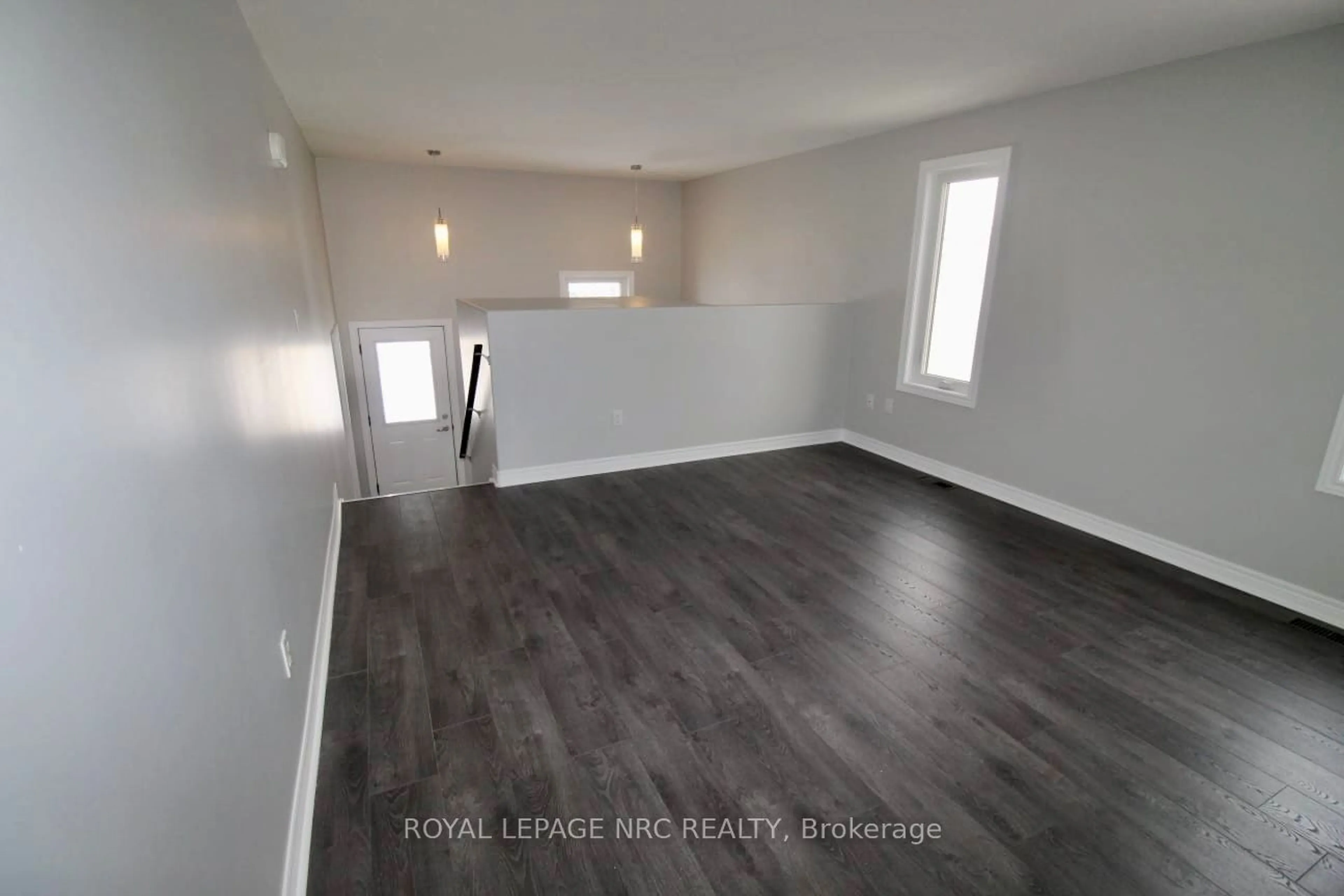 A pic of a room for 21 Almond St, Welland Ontario L3B 3P6