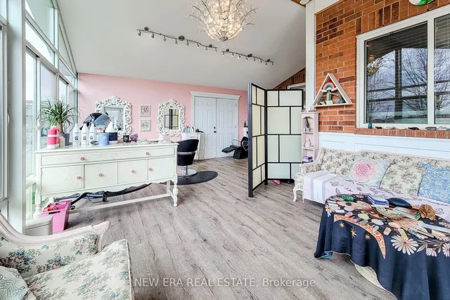 Additional property image - 20 Pentland Rd
