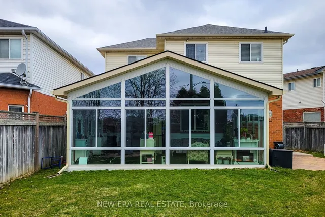 Additional property image - 20 Pentland Rd