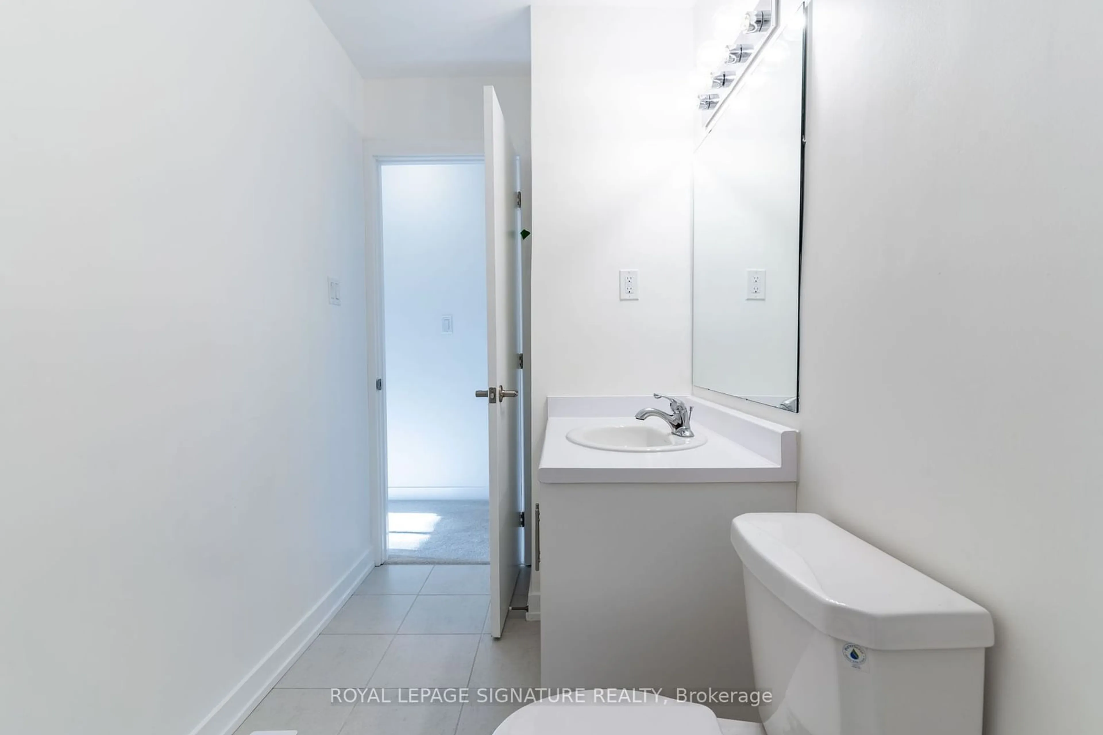 Standard bathroom, unknown for 79 Woodman Dr, Hamilton Ontario L8H 2M6