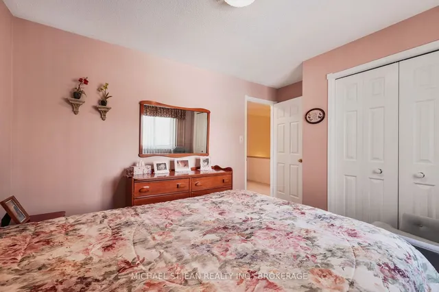 Additional property image - 38 Elora Dr Unit 19