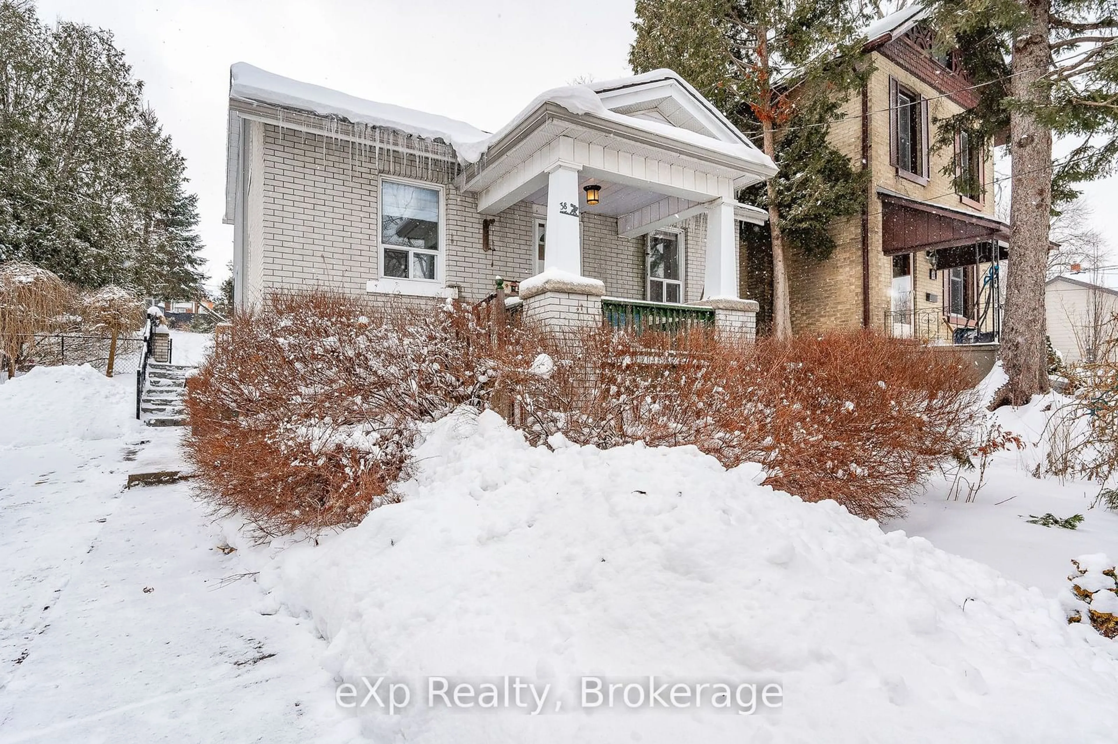 Unknown for 38 Dufferin St, Guelph Ontario N1H 4A1