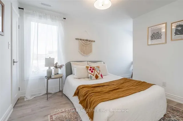 Additional property image - 1 Edward St