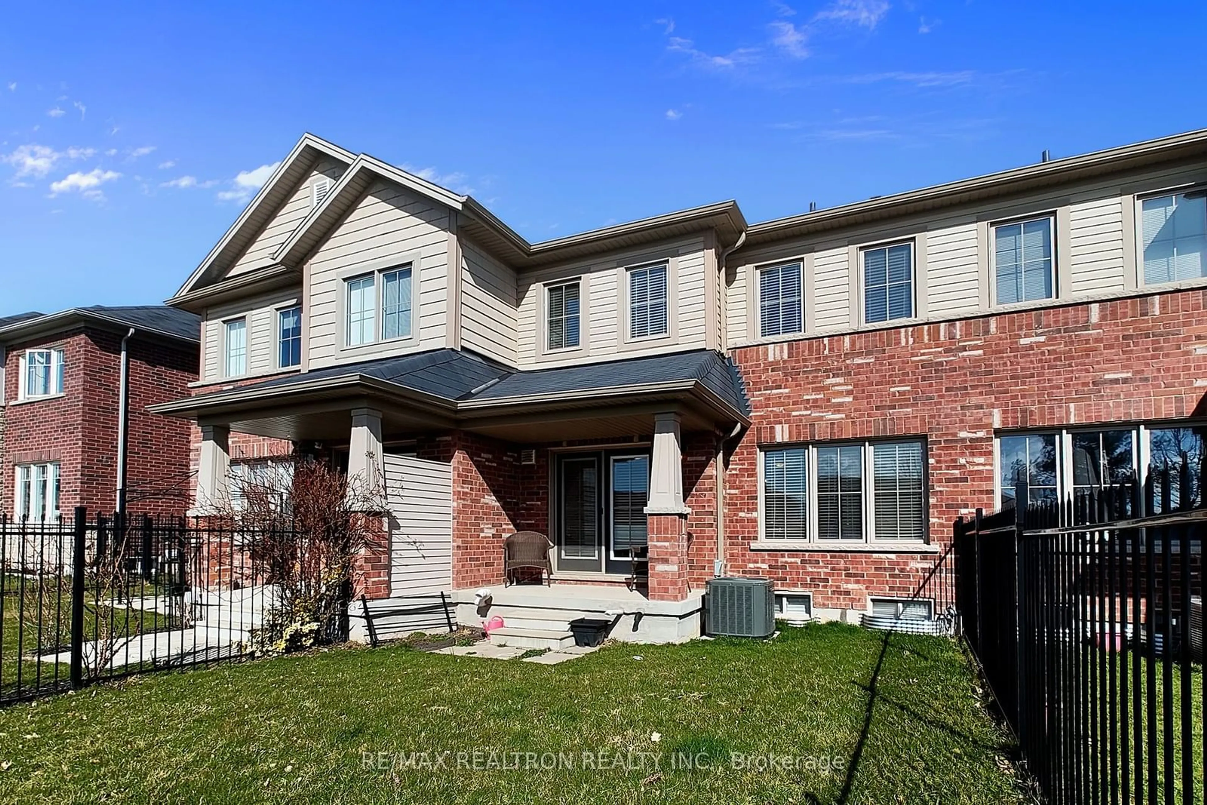 Home with brick exterior material, street for 8472 Hickory Lane, Niagara Falls Ontario L2H 0L3