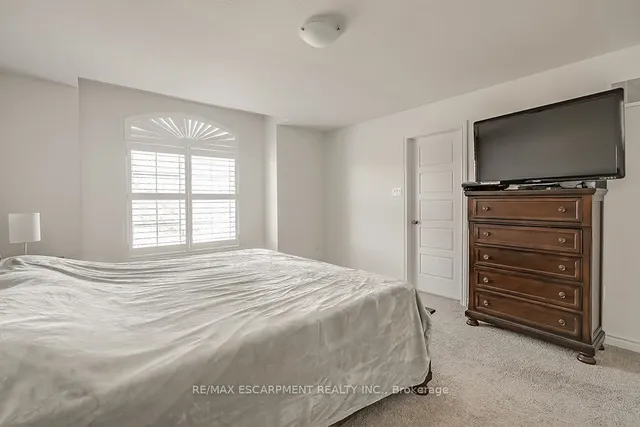 Additional property image - 44 Mccurdy Ave