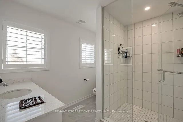 Additional property image - 44 Mccurdy Ave