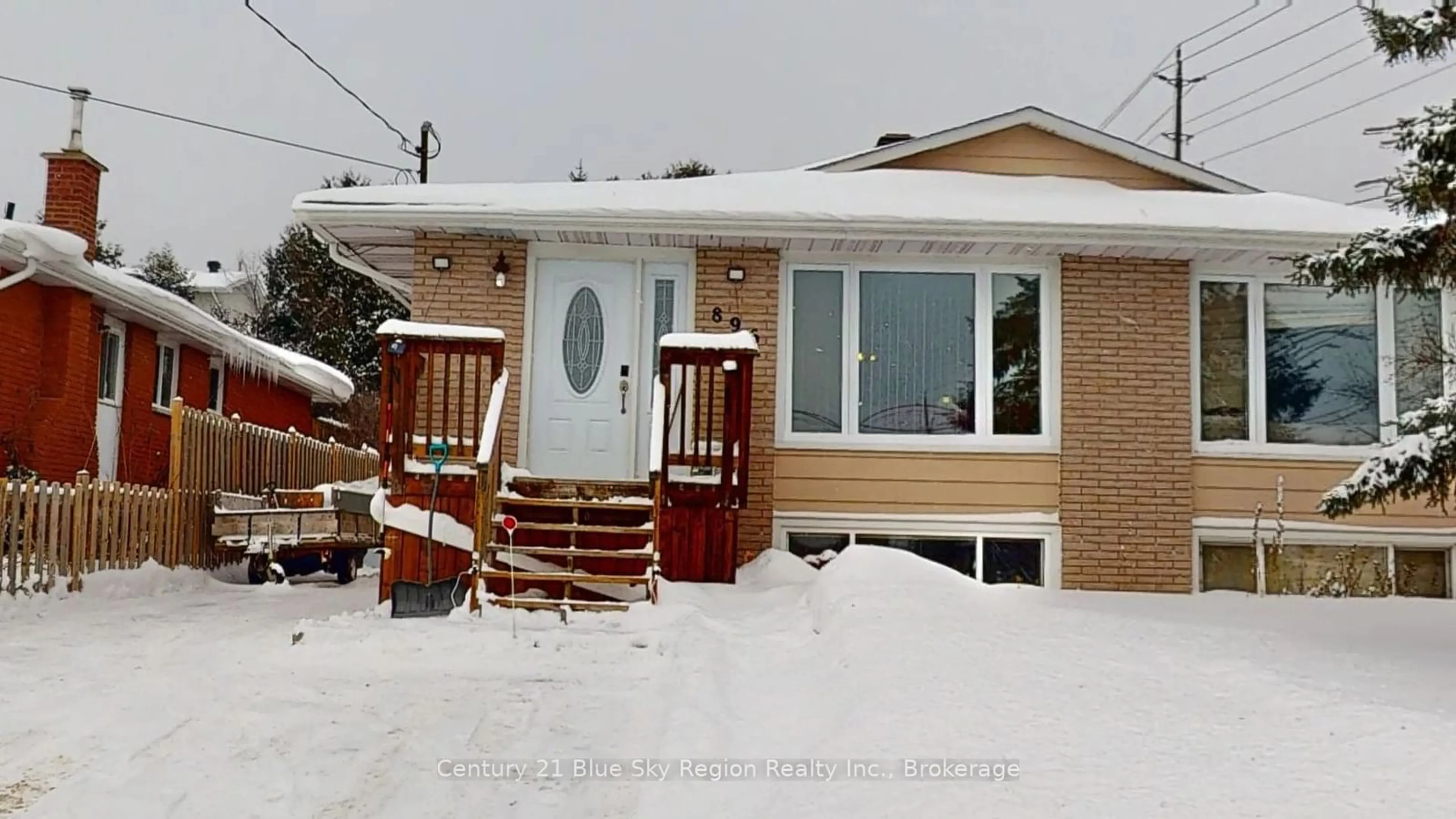 Patio, street for 896 Norman Ave, North Bay Ontario P1B 8C5