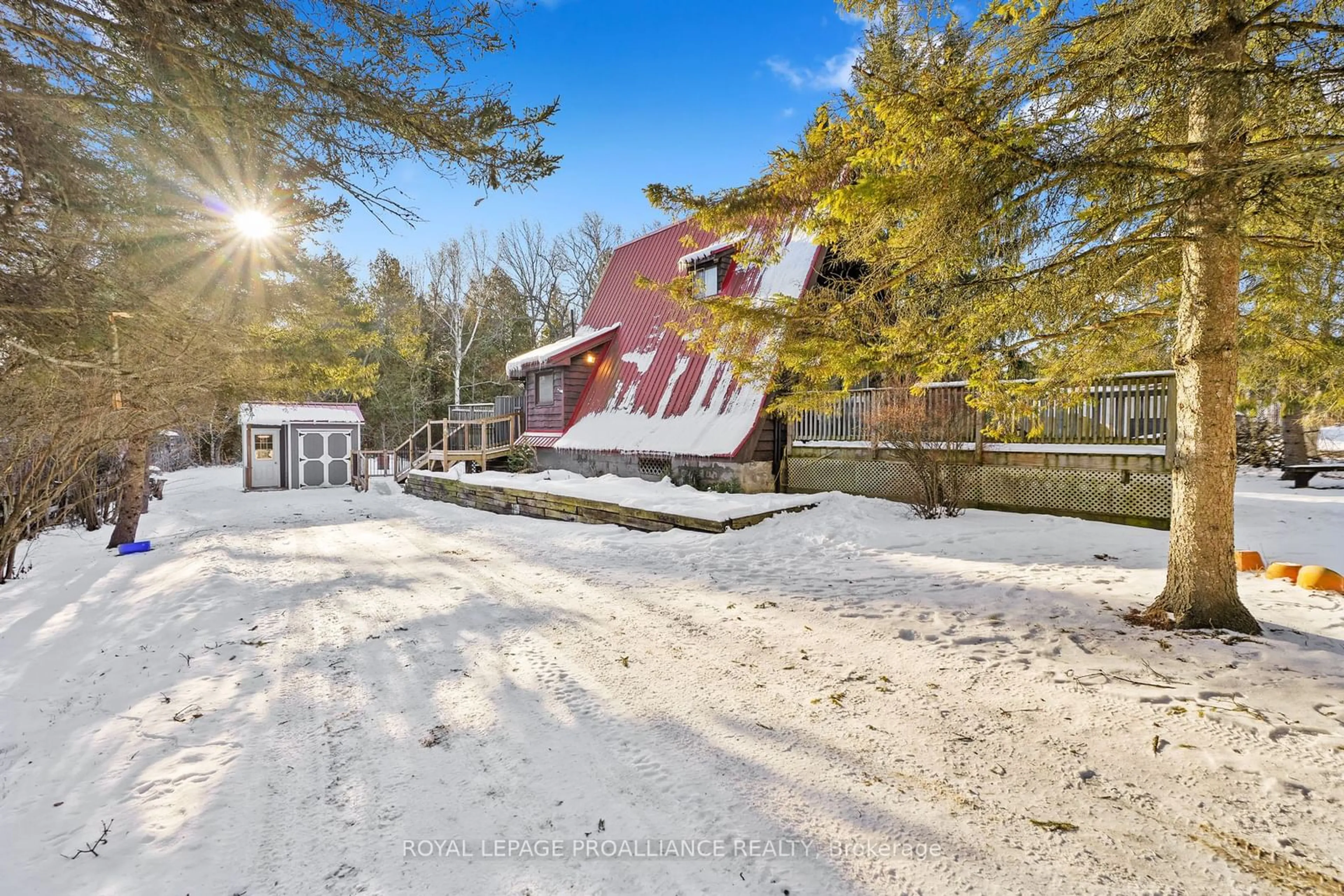 A pic from outside/outdoor area/front of a property/back of a property/a pic from drone, street for 86 Rolling Banks Rd #16A, Alnwick/Haldimand Ontario K0K 2X0