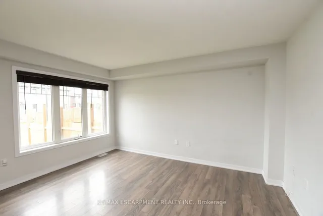 Additional property image - 50 Sherway Dr