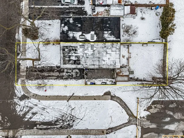 Additional property image - 2 Ronaldshay Ave