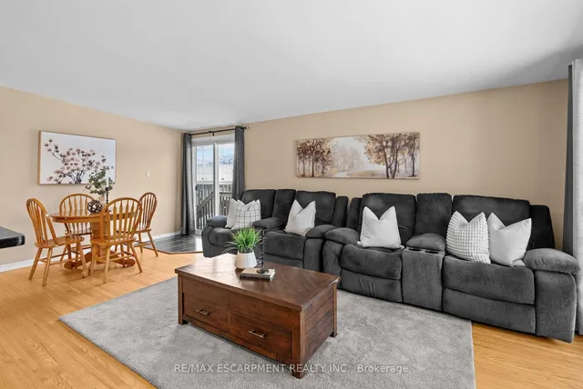 Additional property image - 2 Ronaldshay Ave