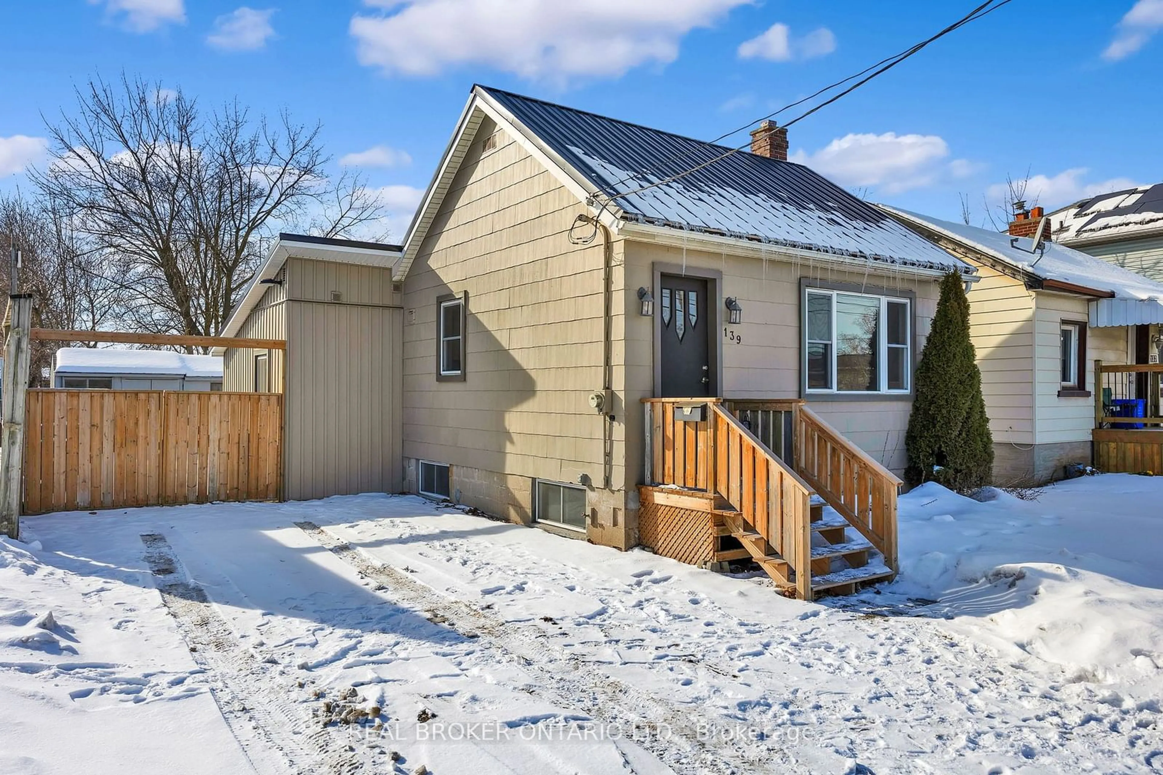 Shed for 139 Victoria Rd, Guelph Ontario N1E 5P8