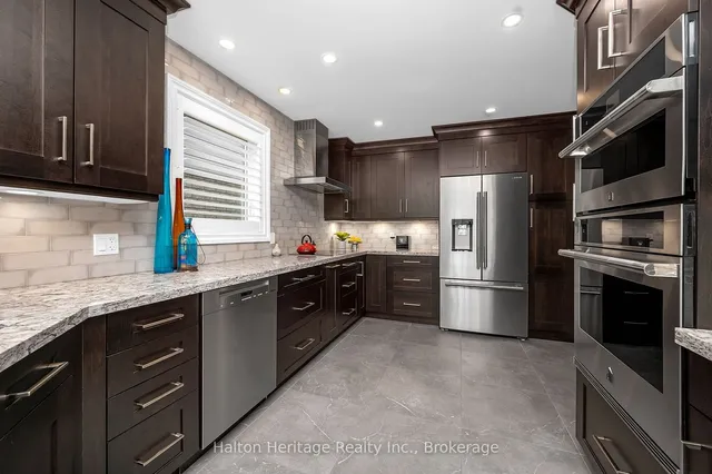 Additional property image - 32 Waterwheel Cres