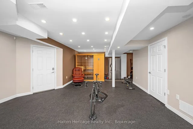 Additional property image - 32 Waterwheel Cres
