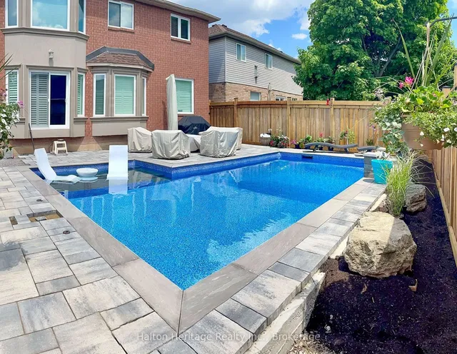 Additional property image - 32 Waterwheel Cres