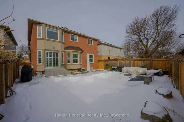 Additional property image - 32 Waterwheel Cres