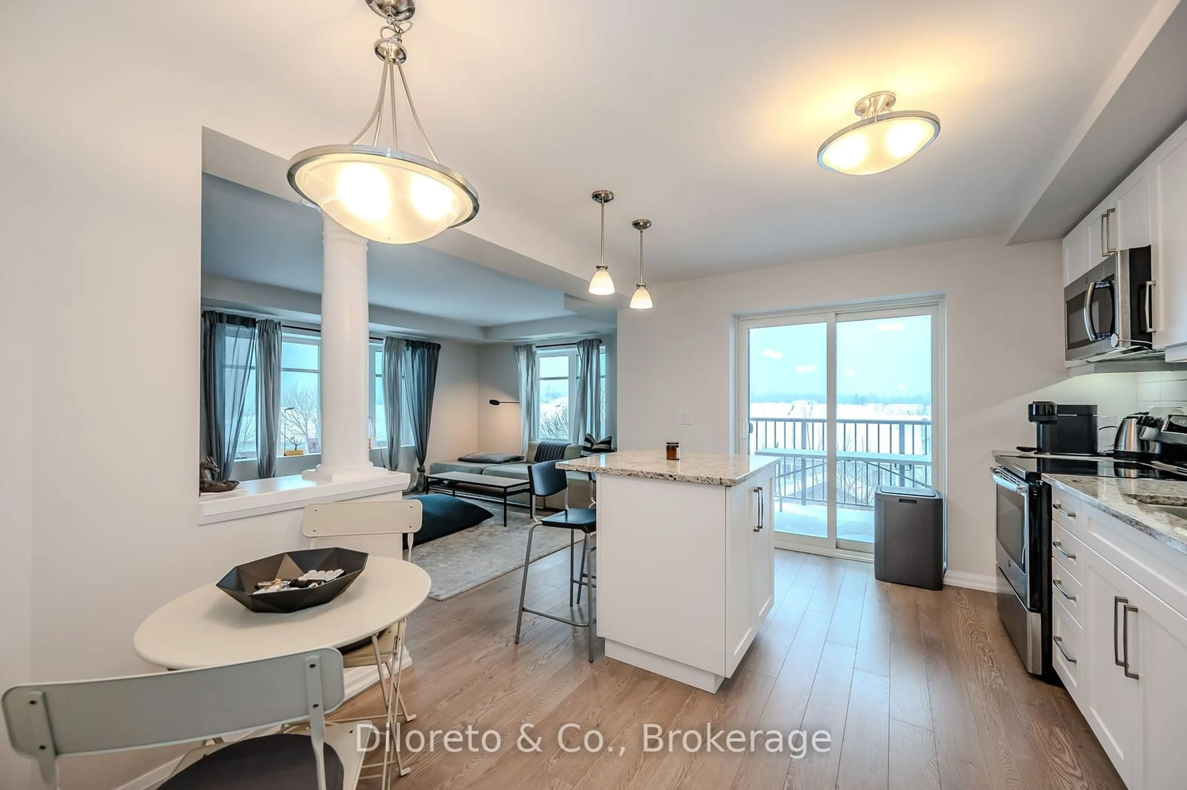 Open concept kitchen, unknown for 778 Laurelwood Dr #314, Waterloo Ontario N2V 0G3