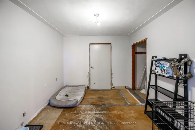 Additional property image - 76 Tapleytown Rd